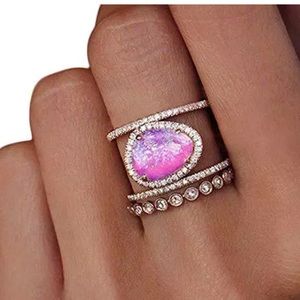 {DANIELLE} boho pink moonstone double ring